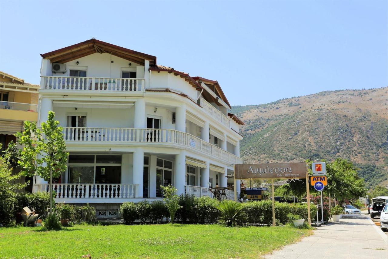 Chrispy Apartments Sívota Екстериор снимка