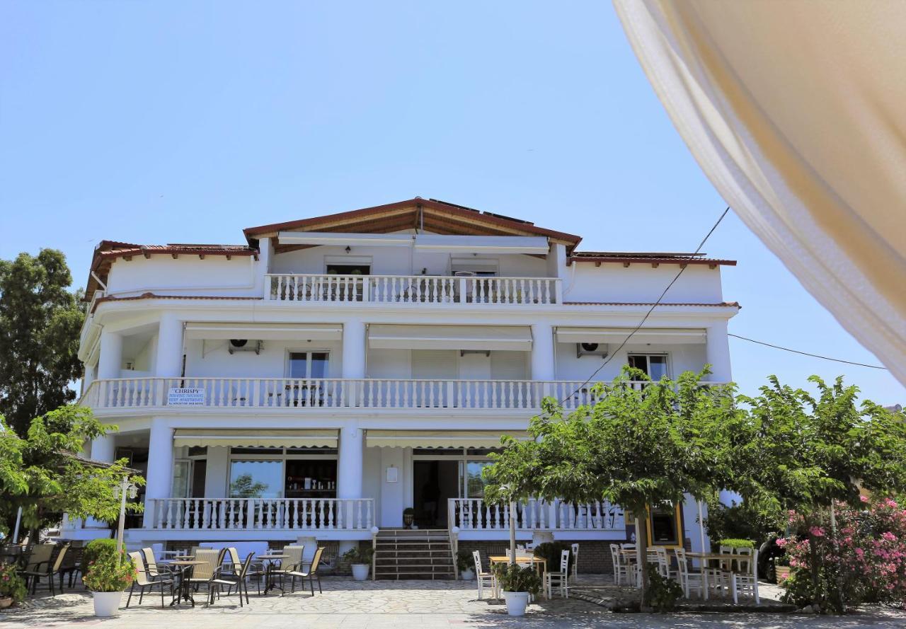 Chrispy Apartments Sívota Екстериор снимка