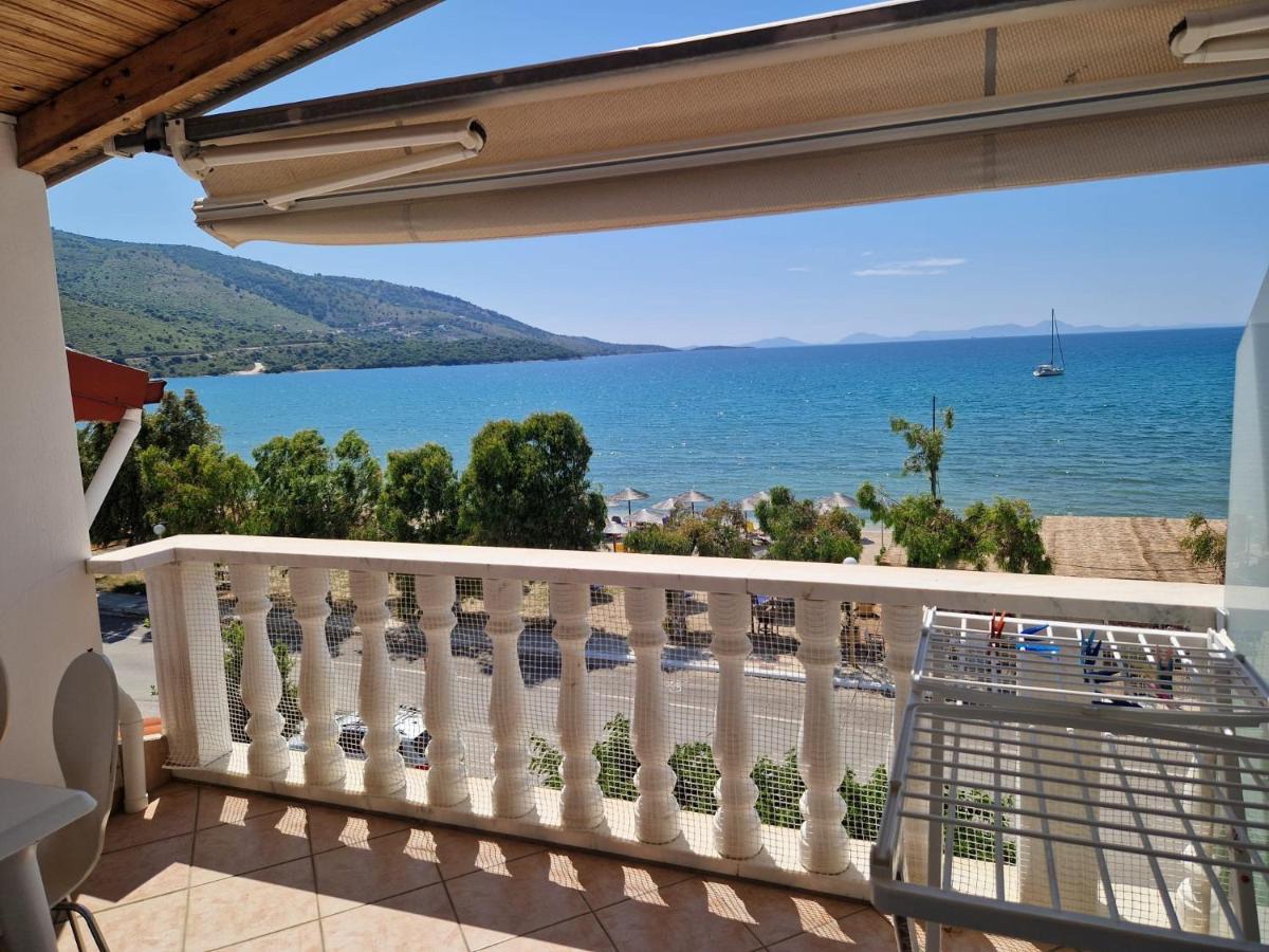 Chrispy Apartments Sívota Екстериор снимка